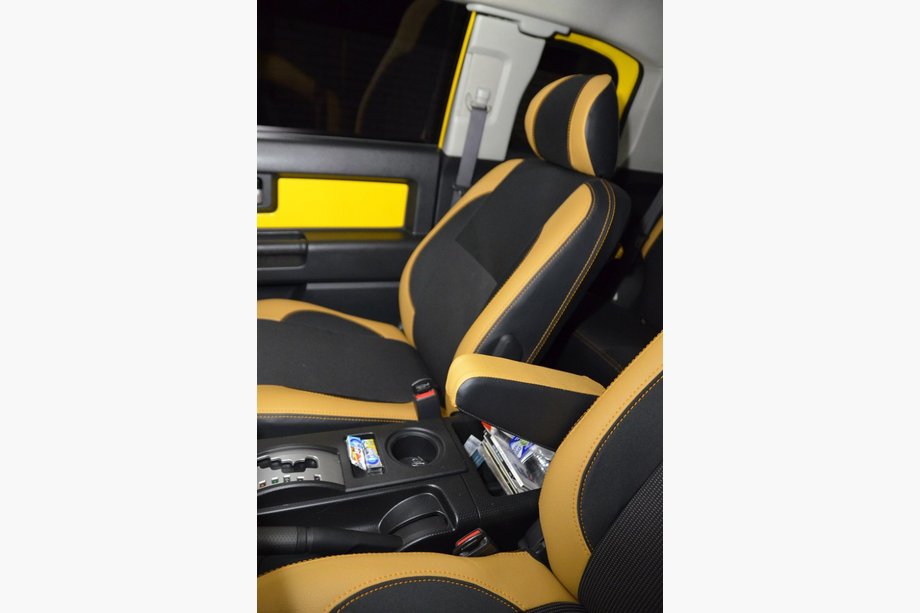 Toyota FJ Cruiser 2006-2022 Housses de Sièges Auto SoyuzAuto Premium Photo 2