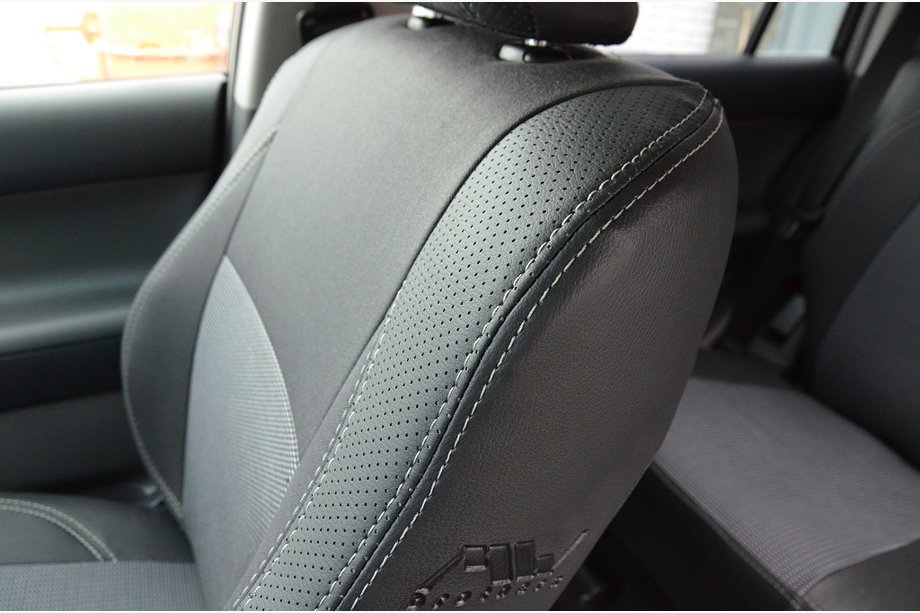Toyota Land Cruiser Prado 150 2009-2023 Housses de Siège Auto (Similicuir + Tissu, Premium) Photo 5