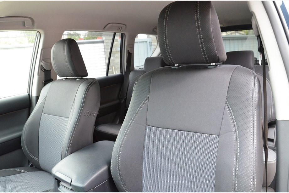Toyota Land Cruiser Prado 150 2009-2023 Housses de Siège Auto (Similicuir + Tissu, Premium) Photo 4