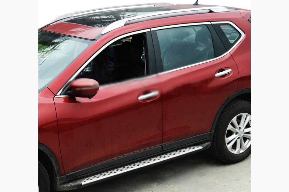 Nissan X-trail T32/Rogue 2014-2021 Barres longitudinales de toit design d'origine (Gris) Image