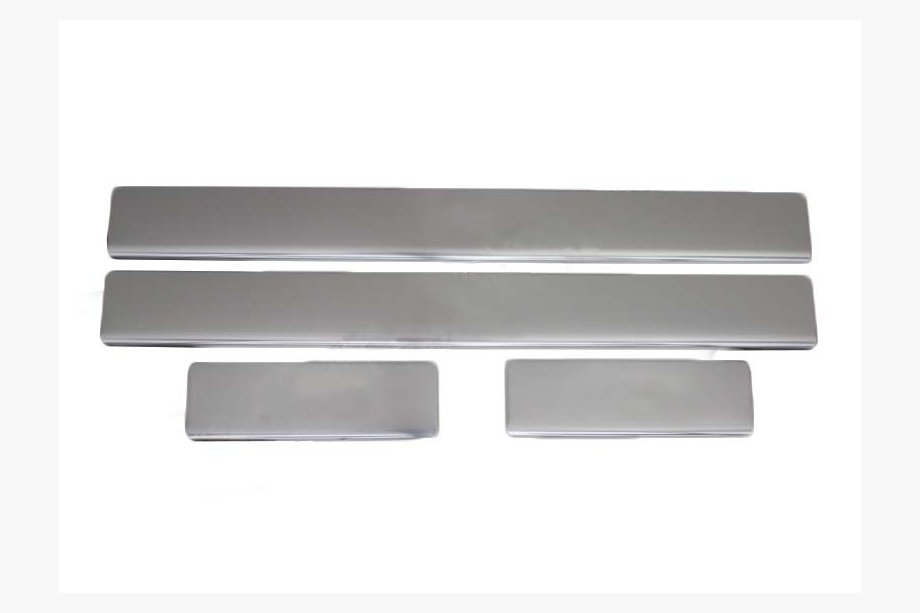 Ford Focus I 1998-2005 Seuils de porte OmsaLine (inox) 4 pcs (HB 5P/SD) Photo 1