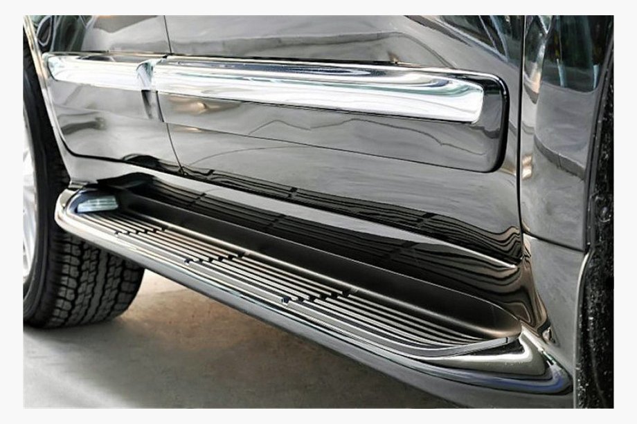 Lexus LX570/450d 2008-2022 Bas de caisse avec LED (design Lexus 2012-2016) Image