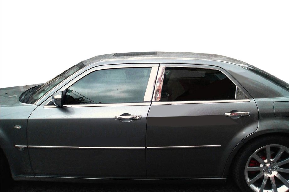 Chrysler C300 2004-2011 Enjoliveurs de Montants de Portes en Acier Inoxydable Image