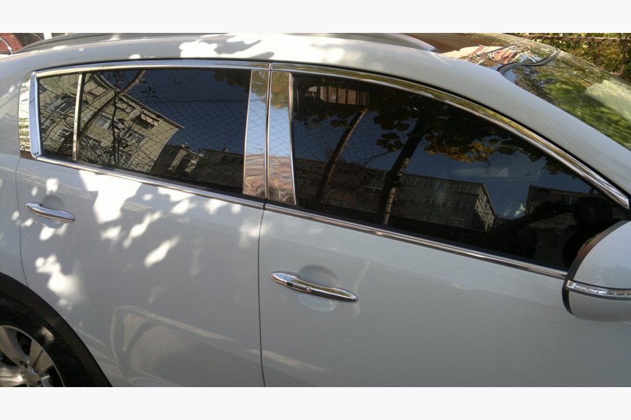 Ford Focus II 2005-2008 Enjoliveurs de Montants de Portes en Acier Inoxydable Image