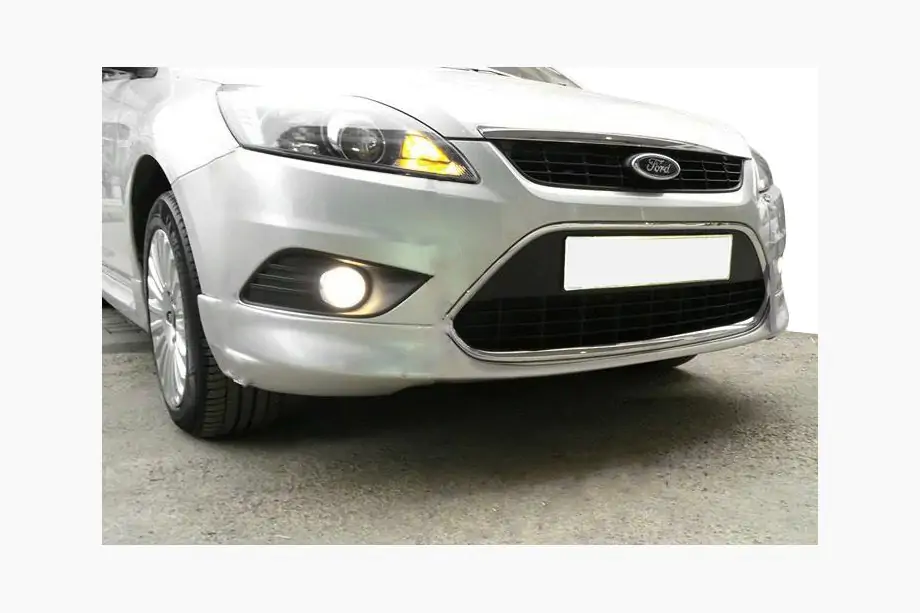 Ford Focus II 2008-2011 Lame de pare-chocs avant Sedan (apprêtée pour peinture) Image