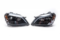 Mercedes ML W164 2005-2011 Phares avant avec élément LED (2005-2008, 2 pcs, fumés) photo 1