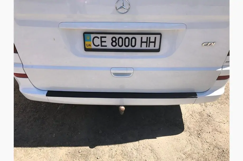 Mercedes Vito W639 2004-2014 Protection de pare-chocs arrière avec rebord (DDU, plastique) Photo 3
