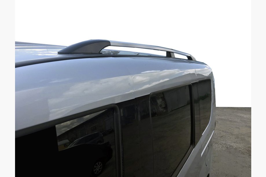 Opel Combo 2012-2018 PROMO!!! Barres de Toit Gris Métallisé (Pieds en Plastique) Image