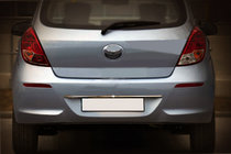 Hyundai I-20 2012-2014 Baguette chromée au-dessus de la plaque d'immatriculation (inox) photo 1