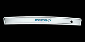 Mazda 6 2003-2008 Baguette chromée avec éclairage bleu (plastique) photo 1