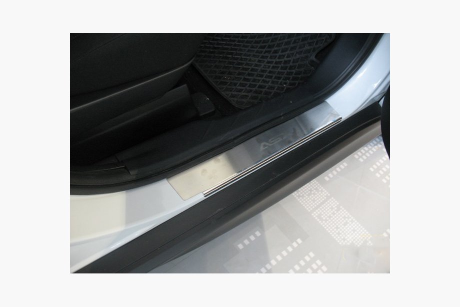 Mitsubishi ASX 2010-2023 Seuils de porte inox Nataniko (4 pcs, acier inoxydable) Image