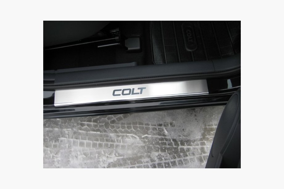 Mitsubishi Eclipse Cross 2017- Seuils de porte Nataniko (4 pcs, inox) Image