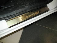 Mitsubishi Lancer X 2008- Seuils de porte inox Nataniko (4 pcs, acier inoxydable) photo 1