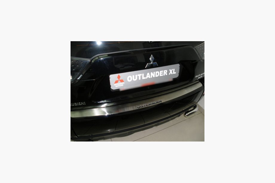 Mitsubishi Outlander 2006-2012 Protection de Pare-chocs Arrière Nataniko (Inox) Photo 1