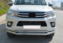 Toyota Hilux 2015- Barre avant double Vegas (2015-2020, inox) d70/42 mm photo 1