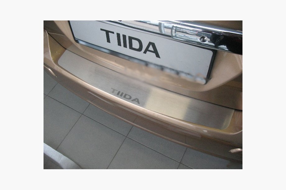 Nissan Tiida 2004-2011 Protection de pare-chocs arrière Nataniko (inox) Image