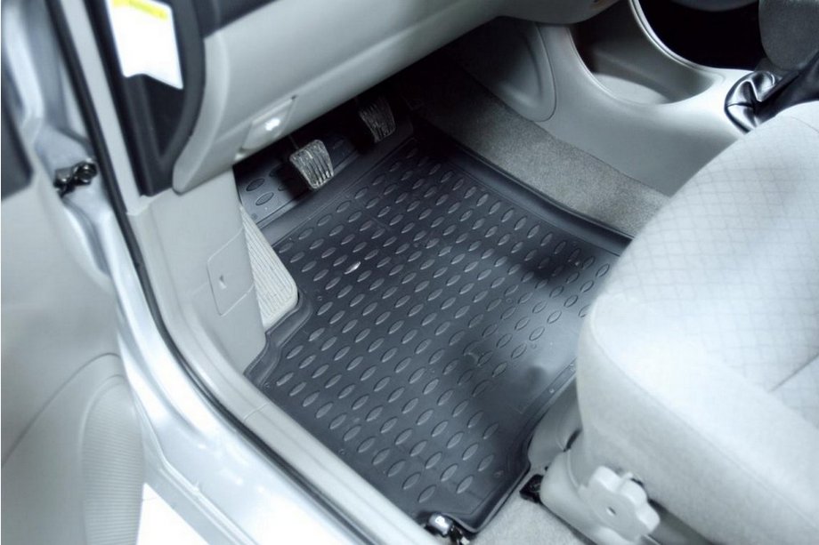 Chevrolet Tacuma/Rezzo 2000-2008 Tapis de sol en caoutchouc (4 pcs, Novline) Photo 1