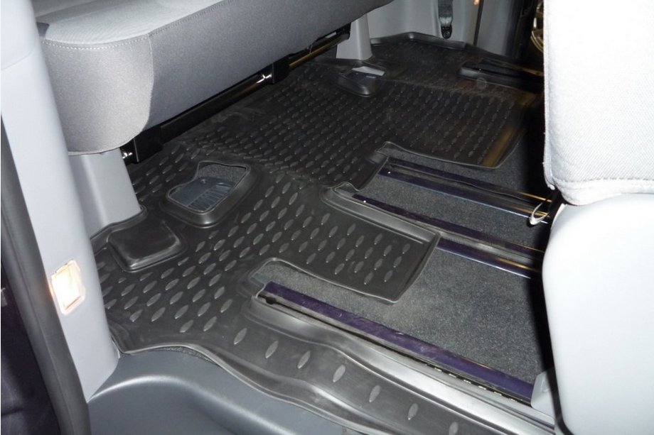 Hyundai H300, H1, Starex 2008-2020 Tapis en caoutchouc (3e rangée) habitacle (Novline) New Image
