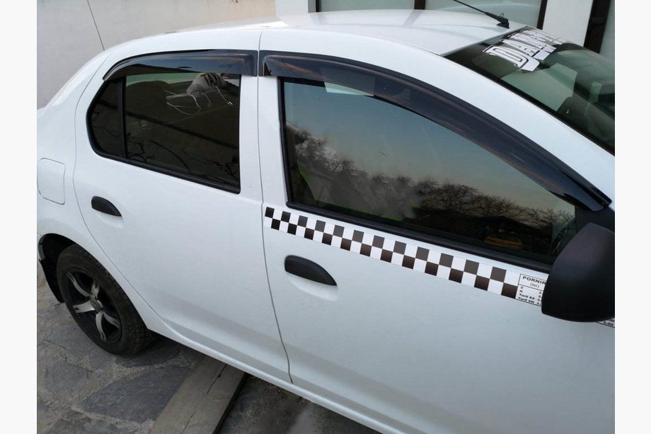 Renault Sandero 2013-2022 Déflecteurs de Vitres (4 pcs, Niken) Image
