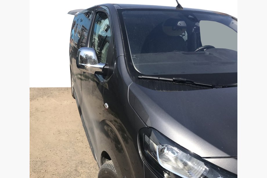 Opel Vivaro 2019- Coques de Rétroviseurs (2 pcs, plastique) Image