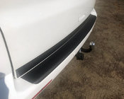 Volkswagen T5 Transporter 2003-2010 Protection de pare-chocs arrière avec rebord (plastique ABS) Mat photo 1
