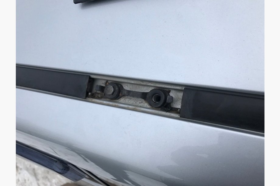 Toyota Land Cruiser Prado 120 2002-2009 Barres de Toit Noires Turques Pieds Métalliques Photo 12