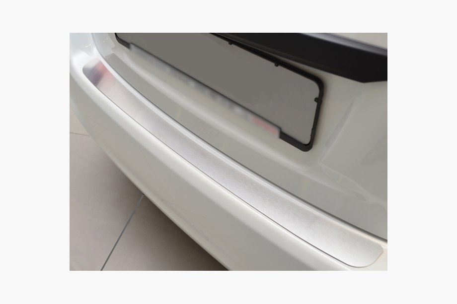 Toyota Yaris 2010-2020 Protection de Pare-chocs Arrière Natanika (Inox) Image