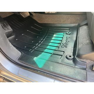Tapis de sol en caoutchouc Stingray 3D (5 pcs, polyuréthane) Toyota Land Cruiser Prado 120 2002-2009 photo 3