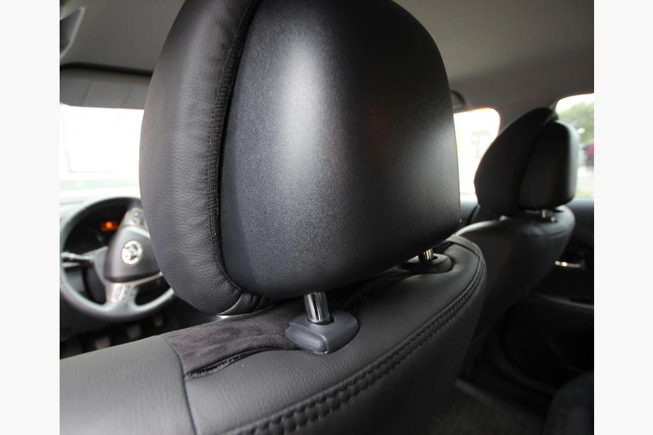 Toyota Avensis 2009-2018 Housses de siège auto simili cuir+tissu+alcantara Antara A001 (intérieur complet) Photo 7