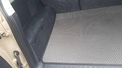 Toyota FJ Cruiser 2006-2022 Tapis de coffre (EVA, Noir) photo 3