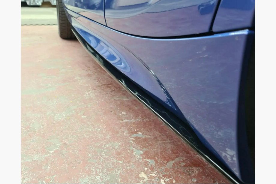 BMW 3 Series F30/F31 2012-2019 Bas de caisse noirs (203cm, OmsaLine) Image