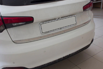 Fiat Tipo Cross 2021- Baguette de coffre inox Carmos - Acier Inoxydable Turc photo 1