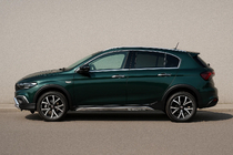 Fiat Tipo Cross 2021- Ensemble complet d'encadrements de vitres inox photo 1