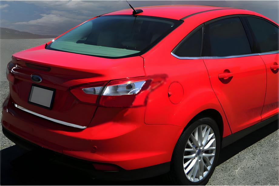 Ford Focus III 2011-2017 Baguette de coffre 2015-2017 (Berline, inox) Image