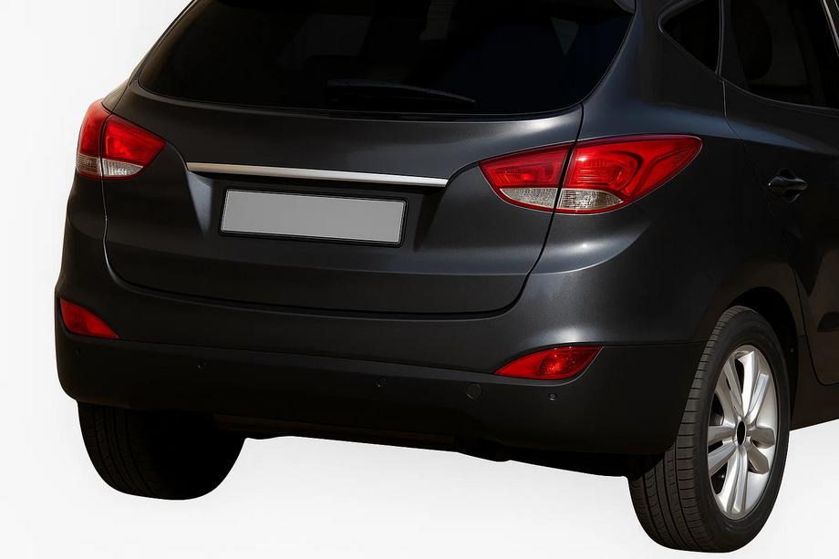 Hyundai IX-35 2010-2015 Baguette chromée au-dessus de la plaque d'immatriculation (étroite) Image