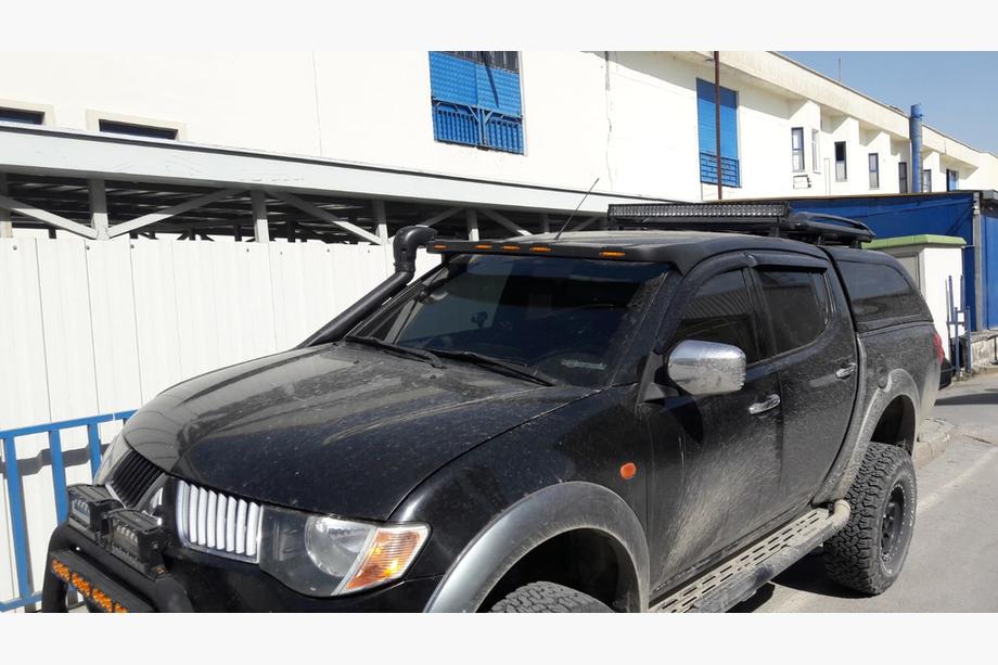 Mitsubishi L200 2015-2024 Pare-soleil de pare-brise (Meliset LED) Image