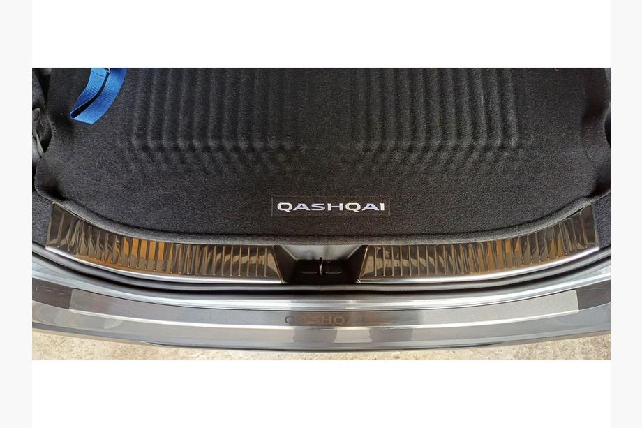 Nissan Qashqai 2021- Seuil de Chargement Inox Carmos Image