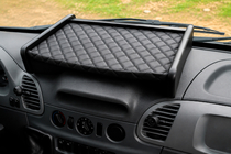 Mercedes Sprinter W901/902/903/904/905 1995–2006 Tablette de tableau de bord (2000-2006, Noir avec couture noire) CDI photo 1