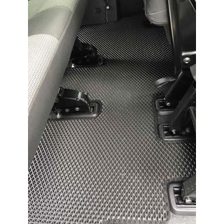 Tapis de sol EVA V2 (Empattement long, habitacle complet, noirs) photo 3