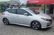 Nissan Leaf 2017- Barres de toit pour toit lisse (chrome, paire) photo 2
