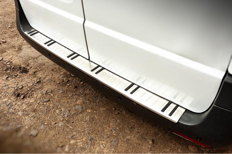 Mercedes Vito/V-class W447 2014- Protection de Pare-chocs Arrière OmsaLine Chrome+ABS (Inox) Photo 1