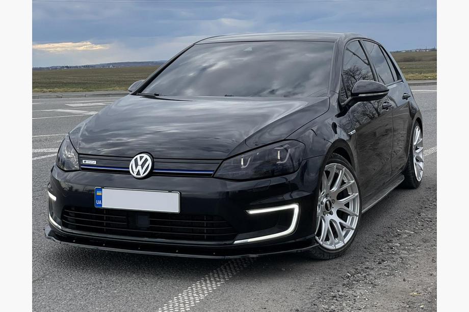 Volkswagen Golf 7/E-Golf 2012-2020 Bas de Caisse (Plastique ABS) Image