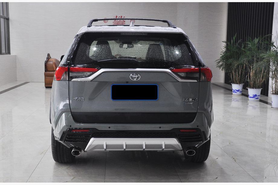 Toyota Rav 4 2019–2025 Pare-chocs arrière TRD Image