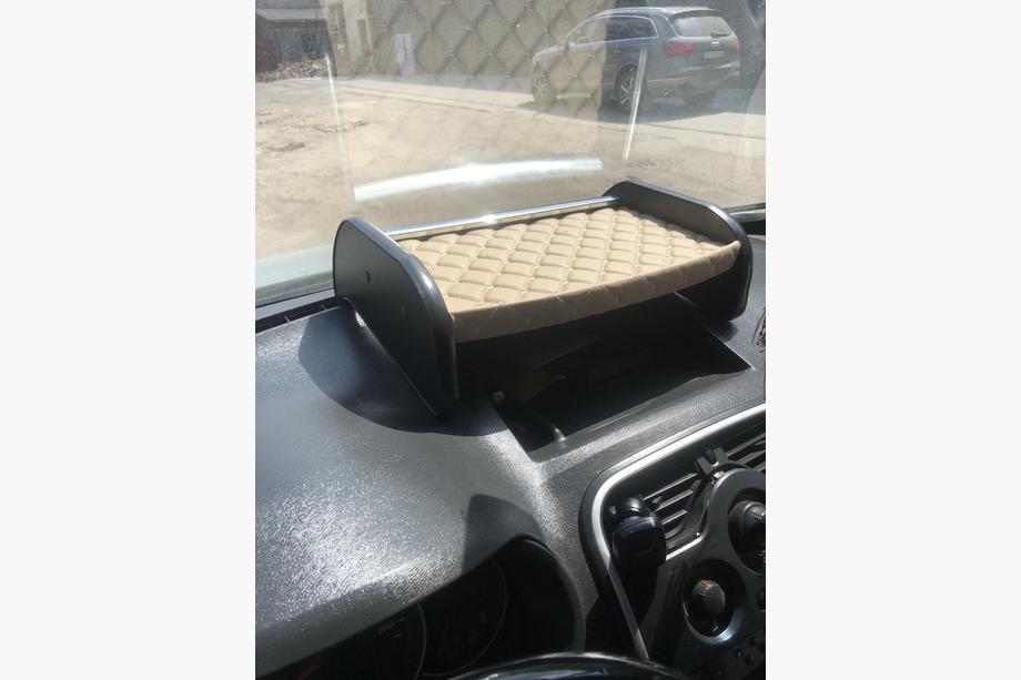 Renault Kangoo 2008–2020 Tablette de Tableau de Bord Beige Image