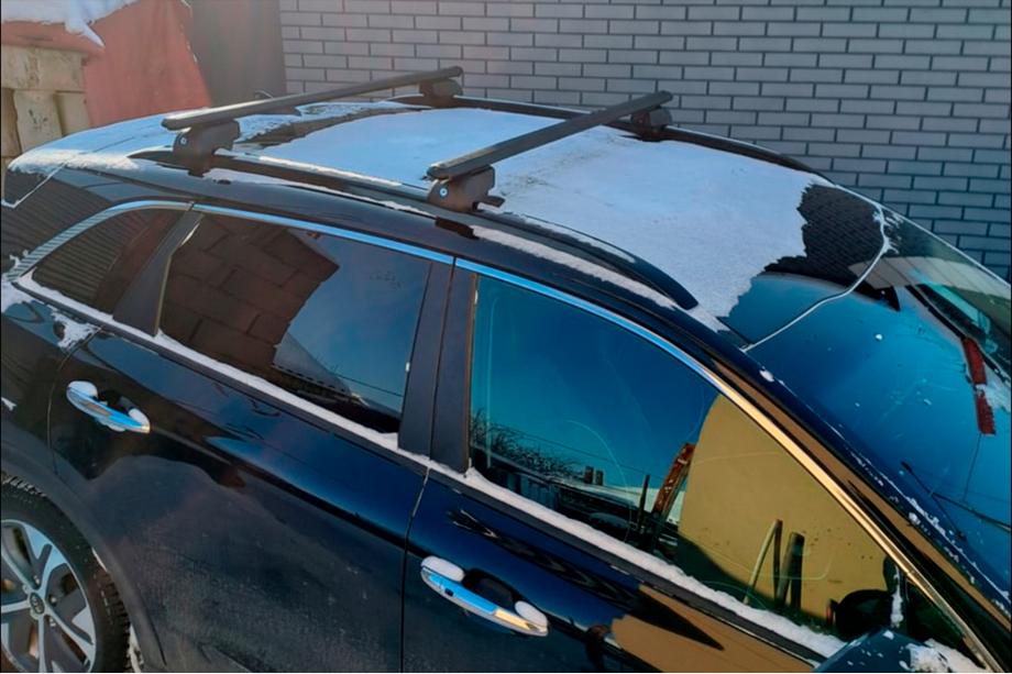 Kia Niro 2016–2021 Barres de toit pour barres longitudinales intégrées verrouillables Bold Bar V2 (2 pcs) Noir Image