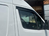 Mercedes Sprinter W907/W910 2018- Déflecteurs de Fenêtre (2 pcs, Sunplex Sport) photo 6