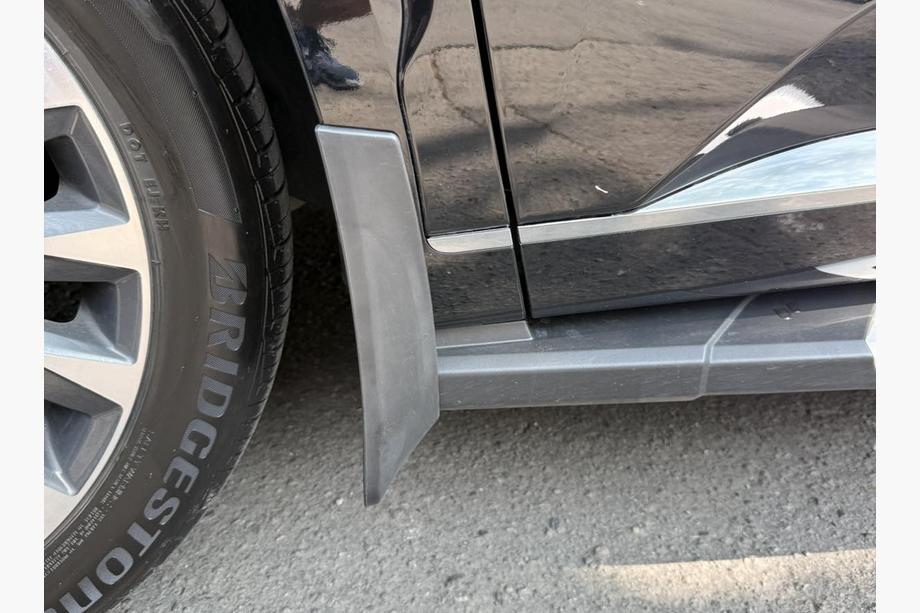 Hyundai Palisade 2018-2025 Bavettes Premium d'Origine (4 pcs, véhicules avec marchepieds) Image