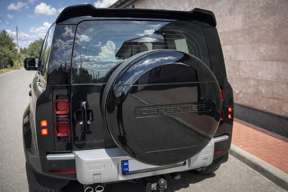 Land Rover Defender 2019- Housse de roue de secours V1 Image
