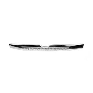 Baguette chromée au-dessus de la plaque d'immatriculation (2013-2018) Toyota Land Cruiser Prado 150 2009-2023 photo 4