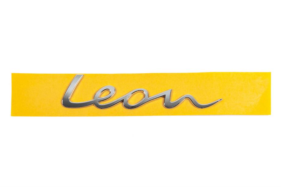 Seat Leon 2020- Inscription Leon 5FA8536873Q7 (189mm x 40mm) Image